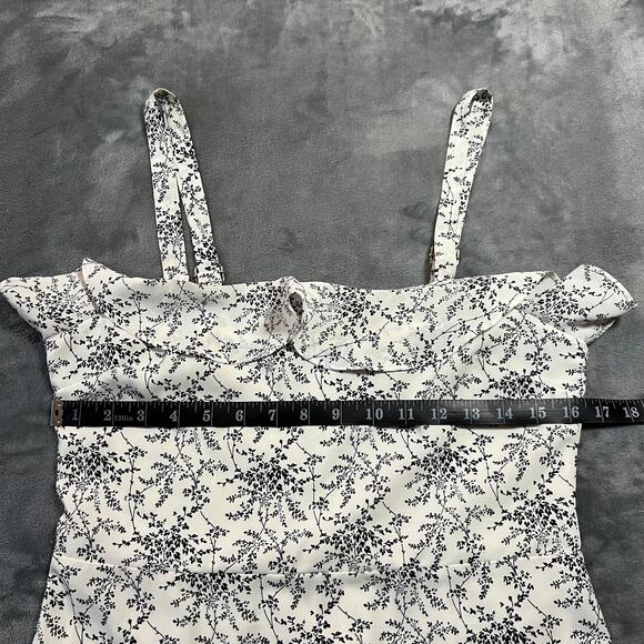 Altar’d State Sleeveless Ruffle Trim Floral Print Dress Size Medium Knee Length - Picture 9 of 11